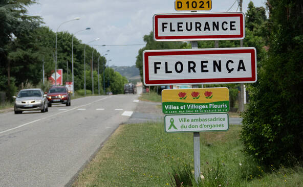 Fleurance rend hommage à Lyhanna lors d'une marche blanche