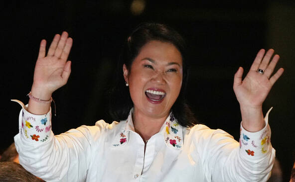 Pérou: Keiko Fujimori en tête avec un très léger avantage
