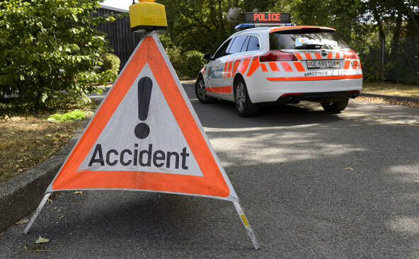 Pronostic vital engagé pour une motocycliste à Collonge-Bellerive