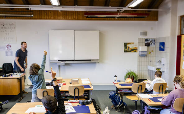 L'enseignement des langues nationales doit être encadré
