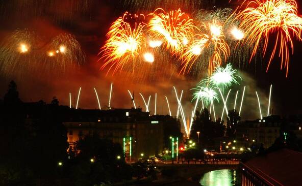 Feux d'artifice: le National enterre le contre-projet