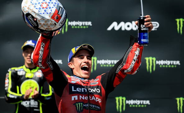 Marc Marquez remporte le Grand-Prix devant Ogura et Bagnaia