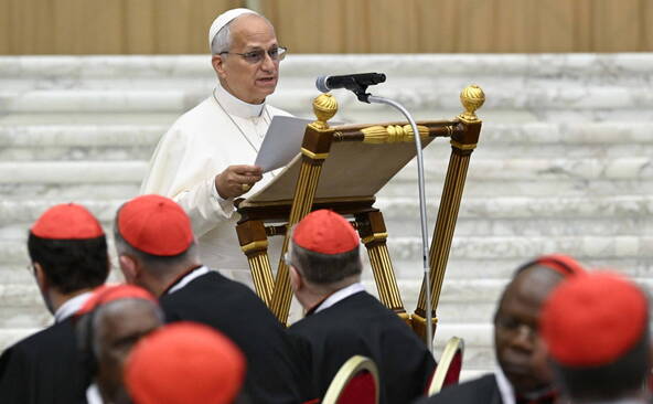 Le pape clôture le consistoire par un vibrant appel à la paix