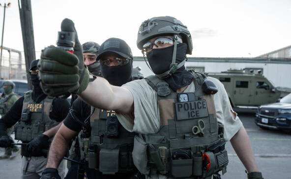 Etats-Unis: Trump nomme un ancien policier à la tête de l'ICE