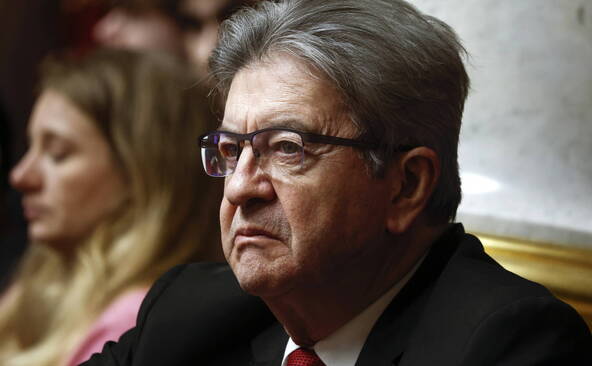 France: plainte pour apologie du terrorisme contre Mélenchon
