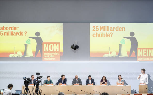 La campagne référendaire est lancée contre le retour du nucléaire