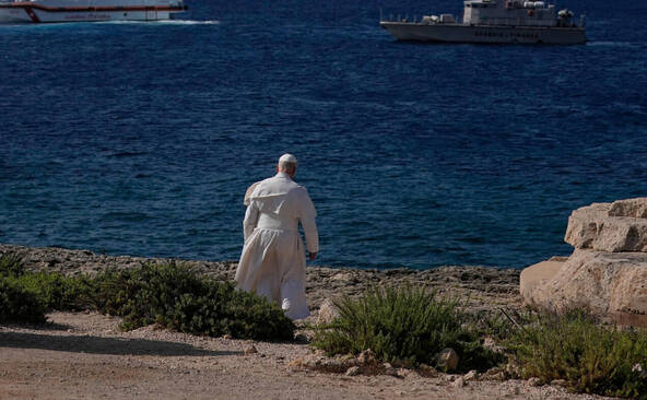Léon XIV sur l'île de Lampedusa pour un hommage aux migrants