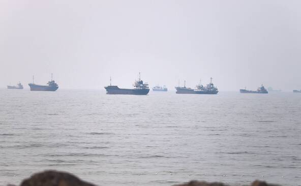 Un pétrolier touché par un projectile dans la région d'Ormuz