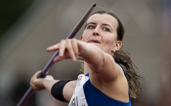 Leonie Hügli bat le record de Suisse du javelot