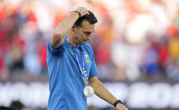 Scaloni: « Les Espagnols étaient meilleurs que nous »