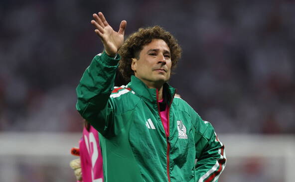 Le gardien Guillermo Ochoa met un terme à sa carrière