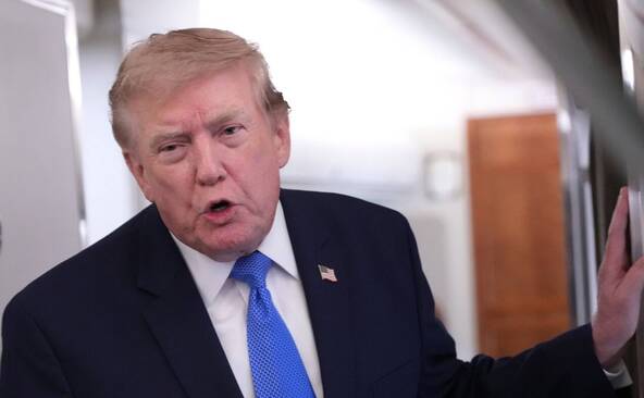 Trump annonce de nouveaux pourparlers avec l'Iran à partir de lundi