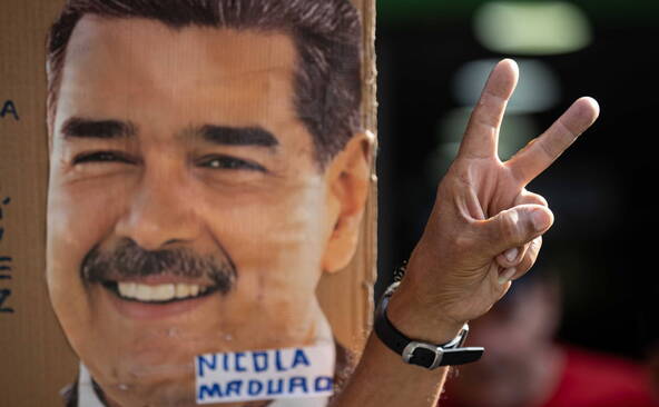 Le président déchu Maduro encourage le dialogue