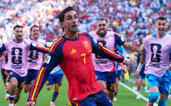 Ferran Torres s'engage avec le PSG jusqu'en 2031
