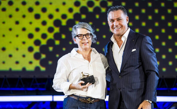 Petra Volpe reçoit le prix du public à Locarno pour « Frank & Louis »