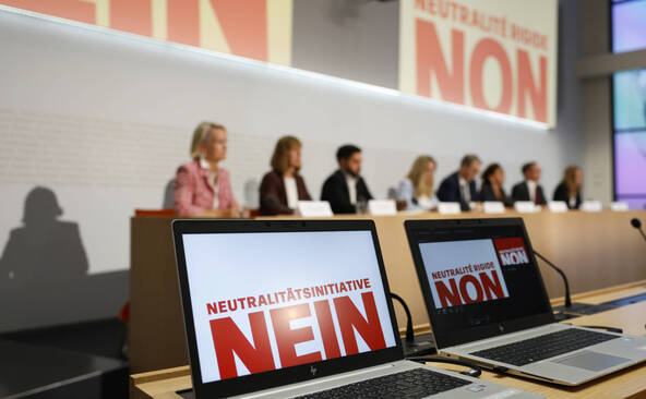 Tous les partis sauf l'UDC rejettent l'initiative sur la neutralité