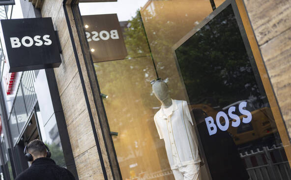 Frasers détient désormais près de la moitié du capital d'Hugo Boss