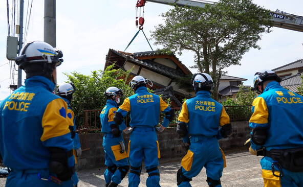 Séisme de magnitude 5,9 près de Tokyo: des dizaines de blessés
