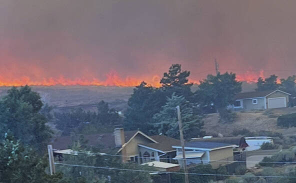 Plus de 40'000 évacués face à un feu de forêt dans le Nevada