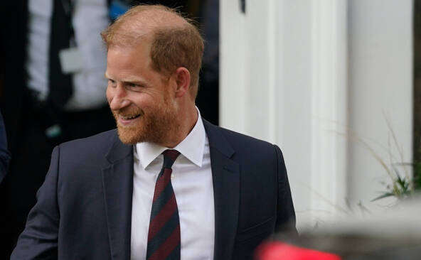 Le prince Harry et son épouse Meghan de retour au Royaume-Uni