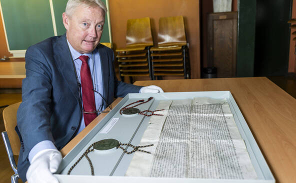 Voyage dans les 500 ans d'archives du Grand Conseil genevois