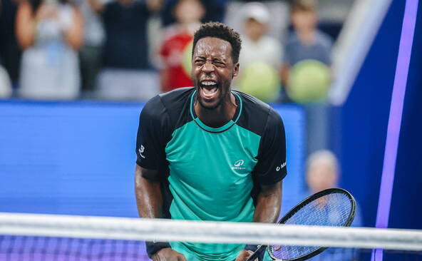 Monfils fait durer le plaisir à New York, le jour de ses 40 ans