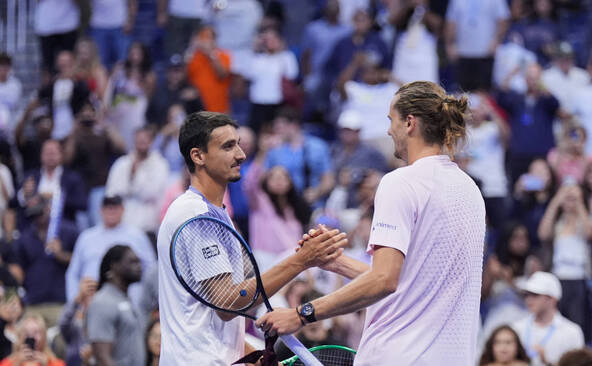 Zverev s'en sort en cinq sets au 1er tour de l'US Open