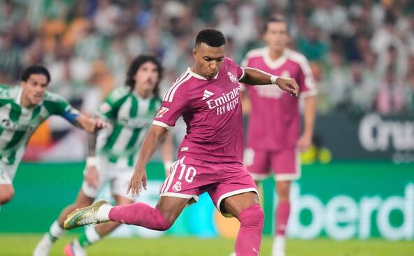 Une première défaite pour le Real Madrid de Mourinho