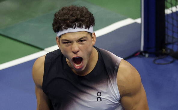 Shelton défiera Alcaraz en quarts