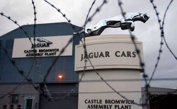 Jaguar Land Rover supprime 4000 postes