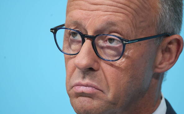 Face à l'extrême droite, Merz veut maintenir le cap de réformes