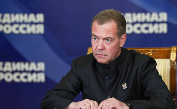 L'Europe ne comprend que le langage de la « force », affirme Medvedev