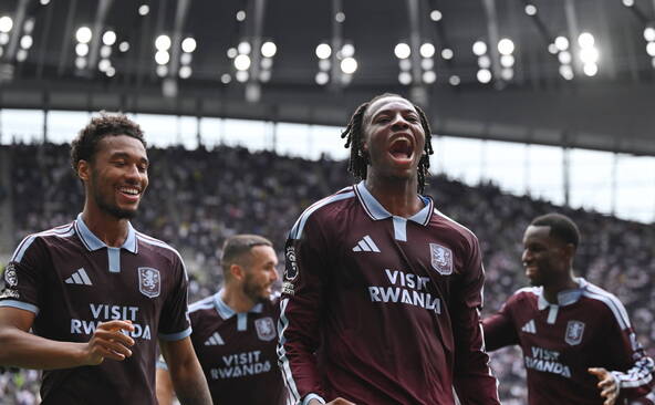 Manzambi marque son premier but avec Aston Villa