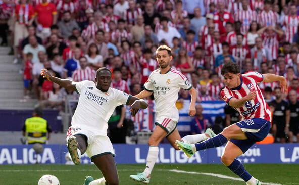 Surclassé par l'Atlético, le Real Madrid laisse filer le Barça