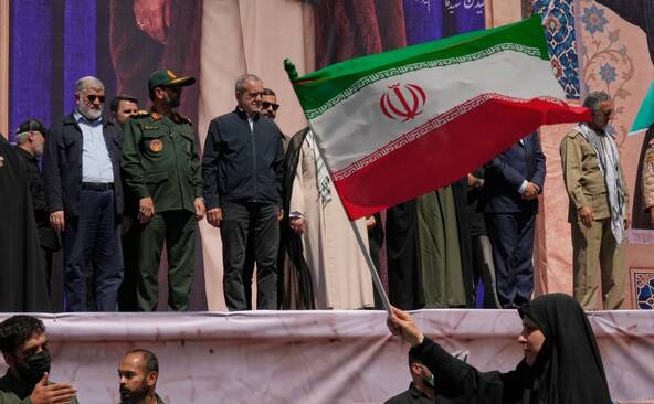 Le président iranien promet de « défendre fermement » l'Iran à l'ONU
