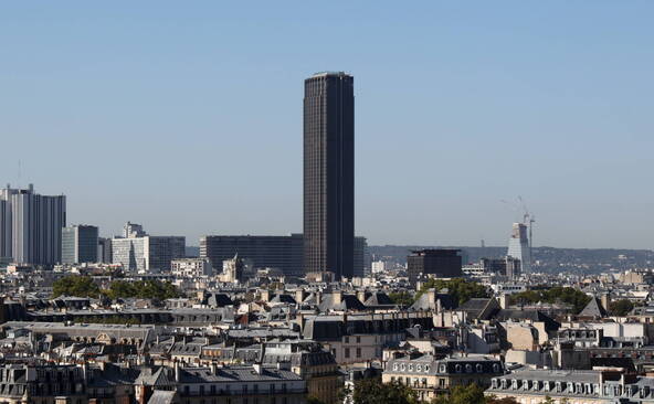 Le vaste projet de rénovation de la tour Montparnasse tombe à l'eau