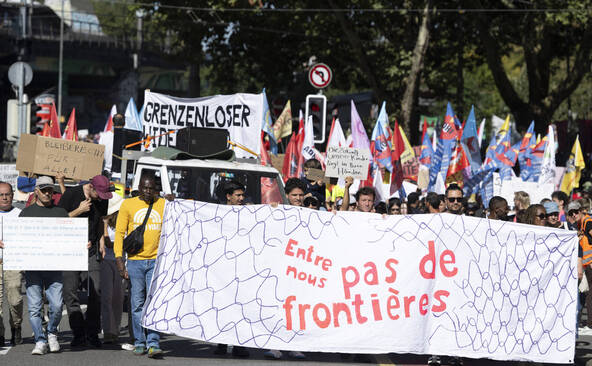 Manifestation en faveur de l'asile et des migrants à Berne
