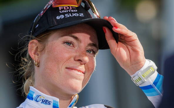 Demi Vollering titrée, Marlen Reusser au pied du podium