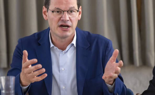 Primes: Maudet cible une situation insupportable pour les Genevois