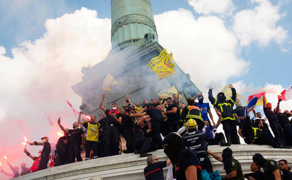 « Ras-le-bol des bas salaires »: la fonction publique dans la rue
