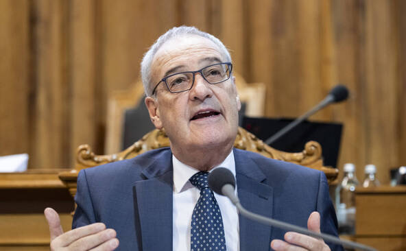 Protection salariale: les sénateurs valident la mesure controversée