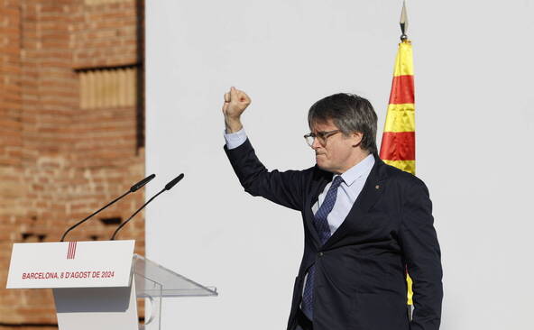 Le dirigeant catalan Carles Puigdemont peut rentrer en Espagne