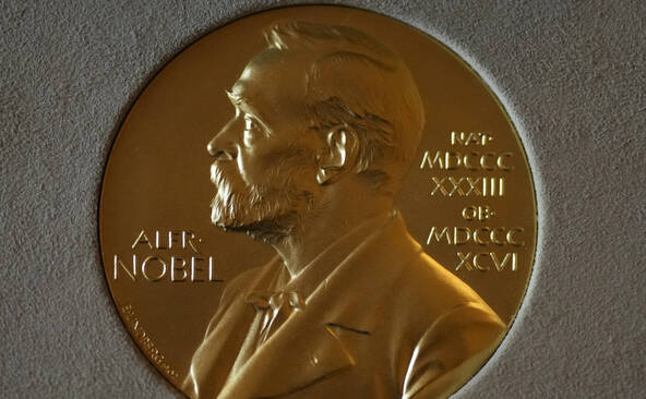 Un Français et un Japonais reçoivent le prix Nobel de chimie