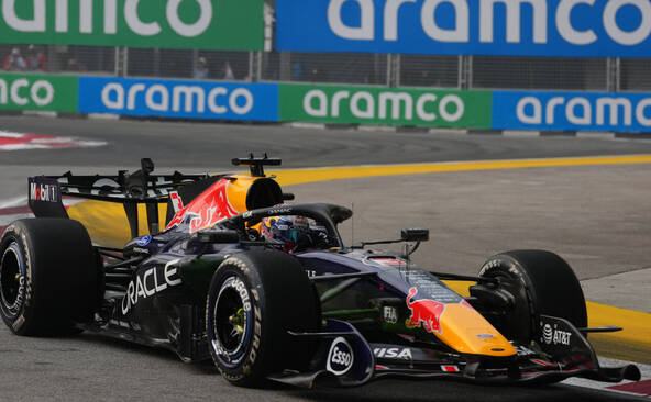 Verstappen en pole position pour le sprint du GP de Singapour