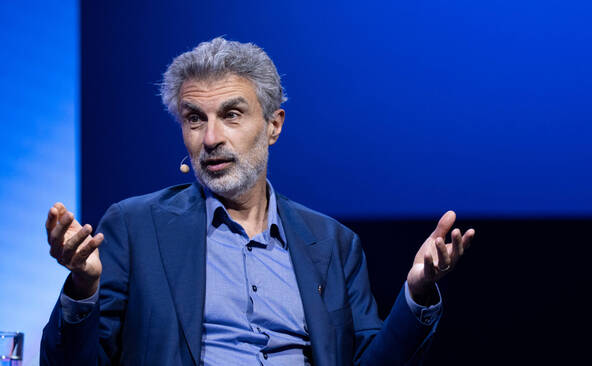 IA: 225 chercheurs réclament des « changements immédiats »