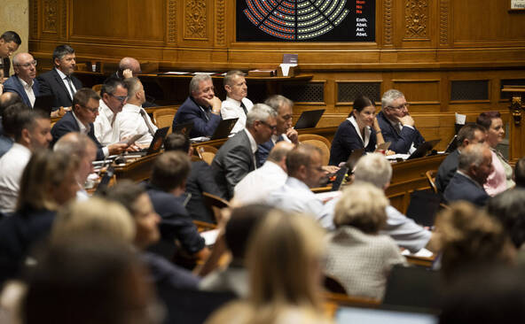 Gauche et Centre défendent la hausse de TVA pour la 13e rente AVS