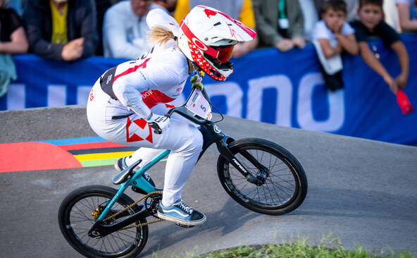 Nadine Aeberhard sacrée championne du monde de pumptrack