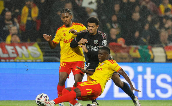 Zachary Athekame passeur décisif et leader de Ligue 1