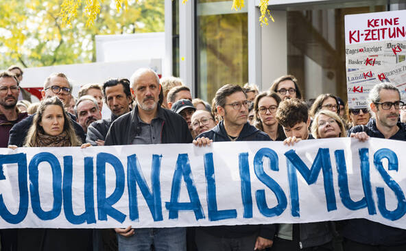 Le personnel de Tamedia proteste à Zurich contre les licenciements