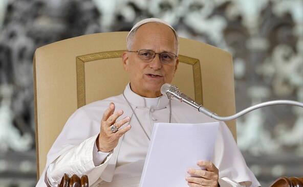 Le pape n'aura pas besoin de traitement après son opération